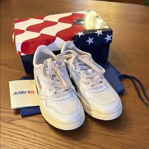 Autry Medallist sneakers brand new 38